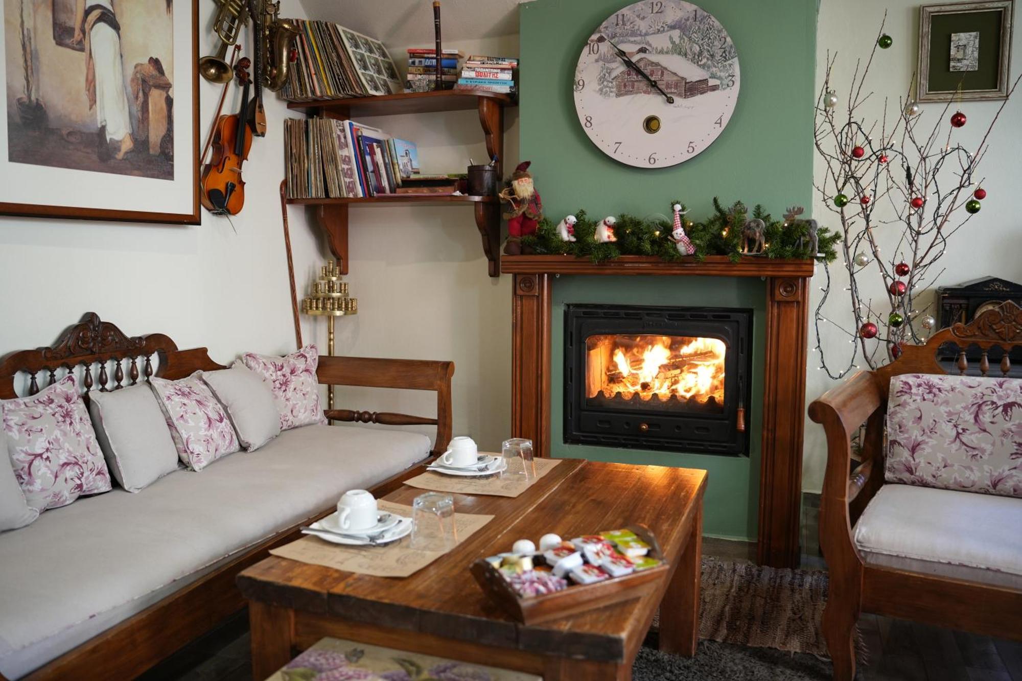Guesthouse Doma Est 1991 Arachova Zewnętrze zdjęcie